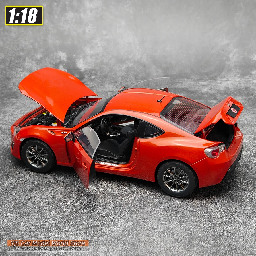โมเดลรถสปอร์ต OEM 1/18 GT86 ของสะสมตกแต่งบ้าน วัสดุโลหะ เหมาะเป็นของขวัญวันหยุด