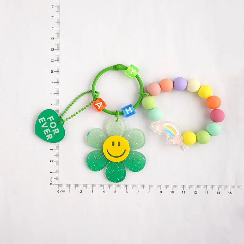 Cute Candy Color Flowers Fashion Letter Gradient Heart Car Chain Pendant Bag Jewelry Gift Decoration Accessories