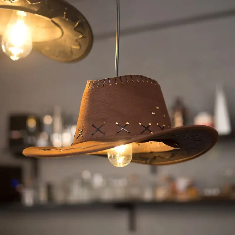 قبعة رعاة البقر الغربية الإبداعية قلادة ضوء اللباد الفني لمطعم مقهى بوتيك فندق بار الإضاءة التجارية