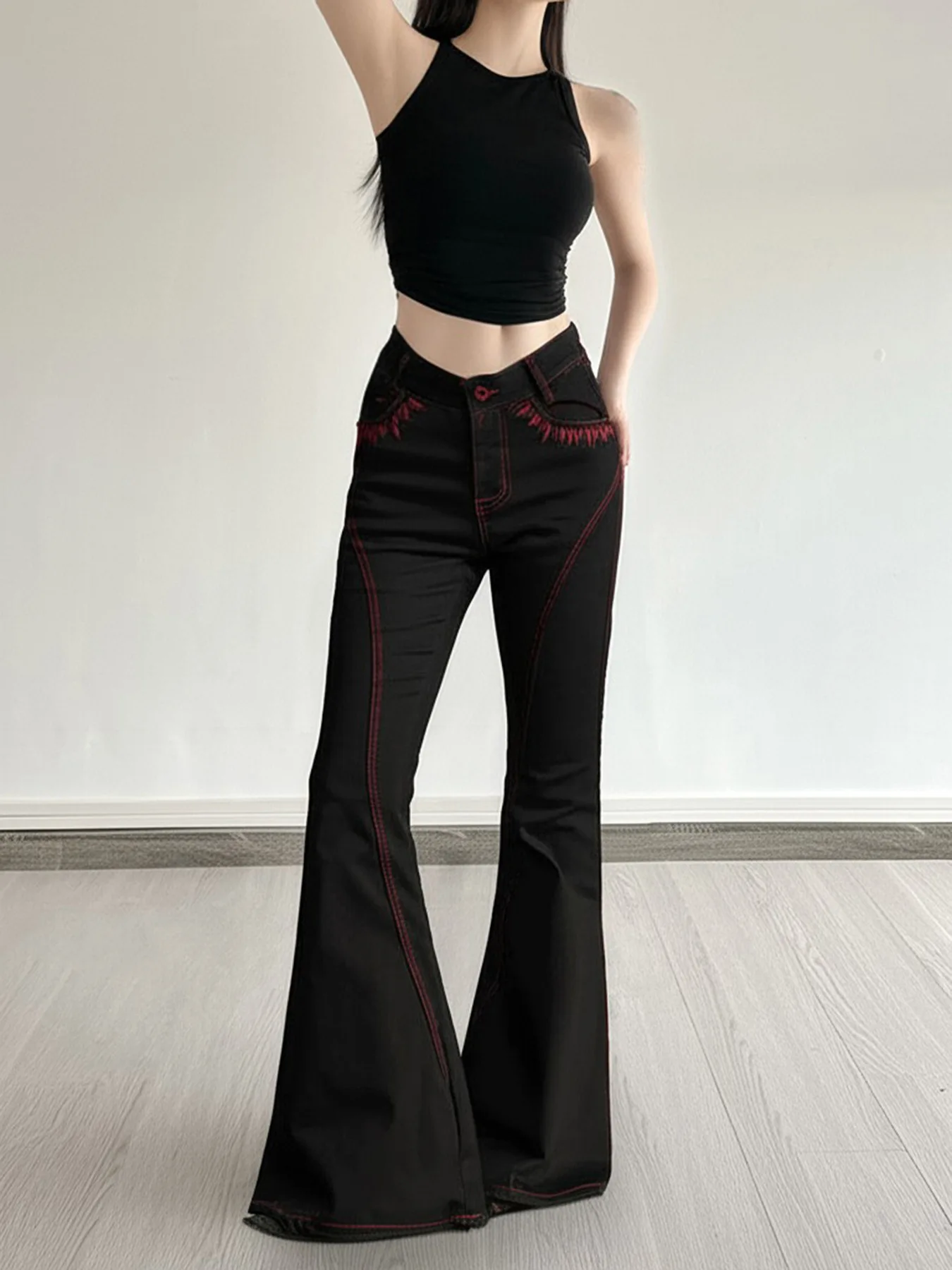 

V-образные уличные модные повседневные расклешенные джинсы с низкой талией и вышивкой, женские брюки