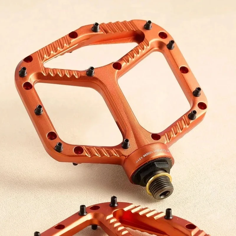 409g Flat Pedal Aluminum Composite Double Sealed Bearing for MTB