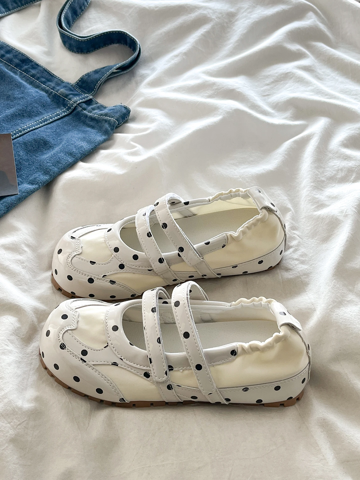 2026年春-レディース-バレエシューズ-ファッション-水玉模様-メリージェーンシューズ-マジックテープ-インヒール-スポーツ機能付きシューズ