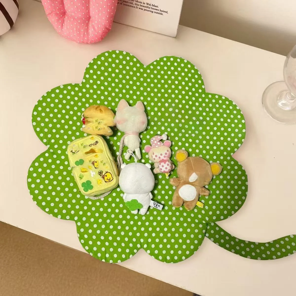 New Four-leaf Clover Placemat Photo Background Cloth Placemat Tablecloth Breakfast Dessert Korean Style Photo Props Decoration