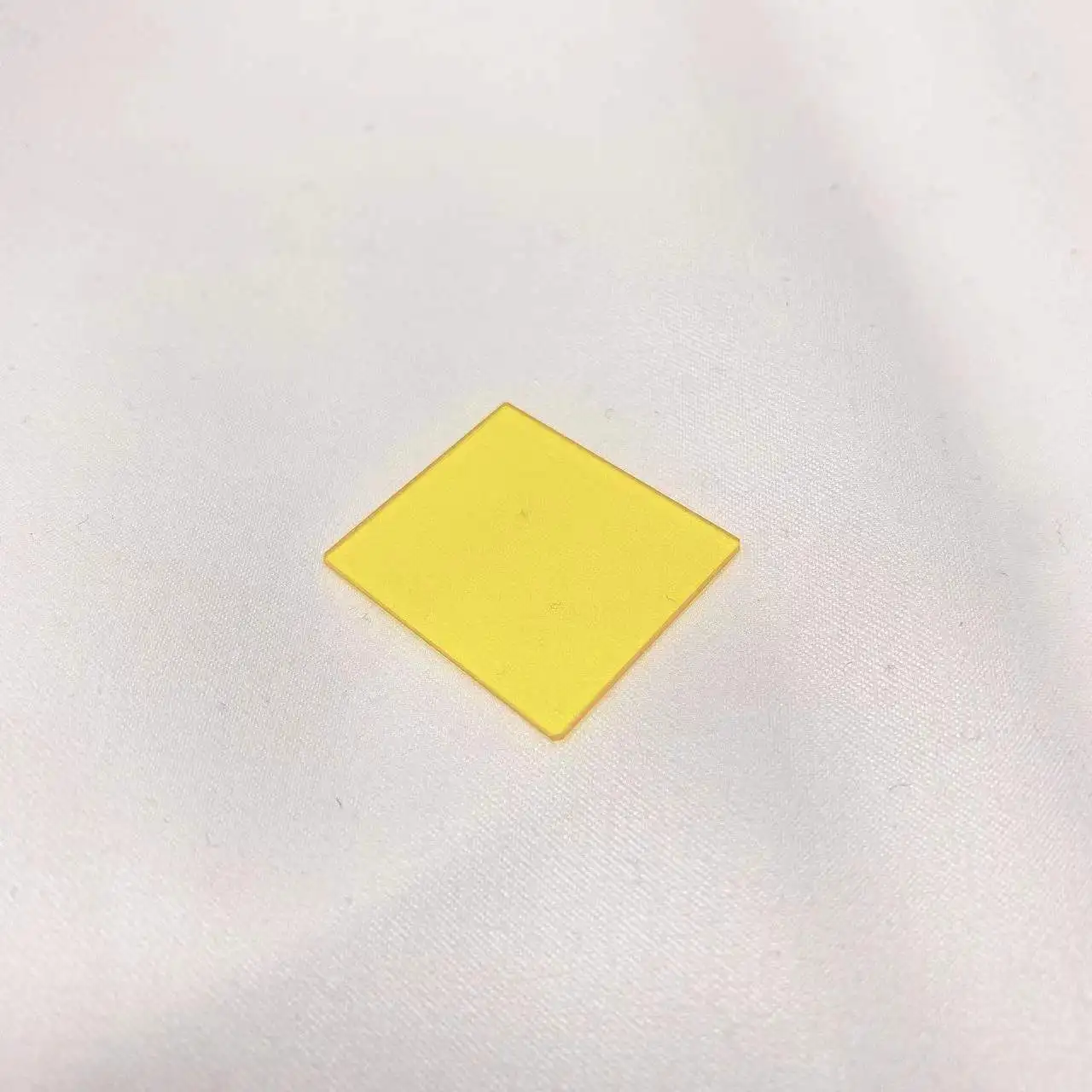 

Size 30x20x1mm 510nm Long Pass Filter Glass JB510