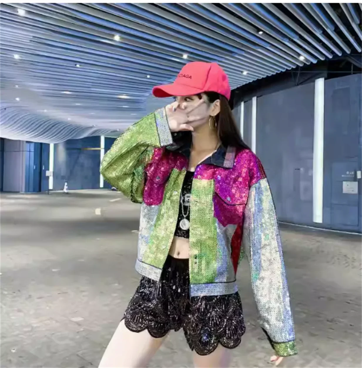 New sequined heavy-duty denim jacket