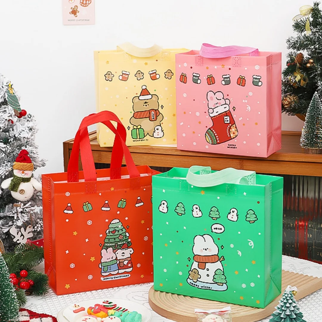 Christmas Gift Bag Laminated Film Nonwoven Waterproof Bag Holiday Gift Bag Apples Candy Snacks Packaging Bag for Christmas Party