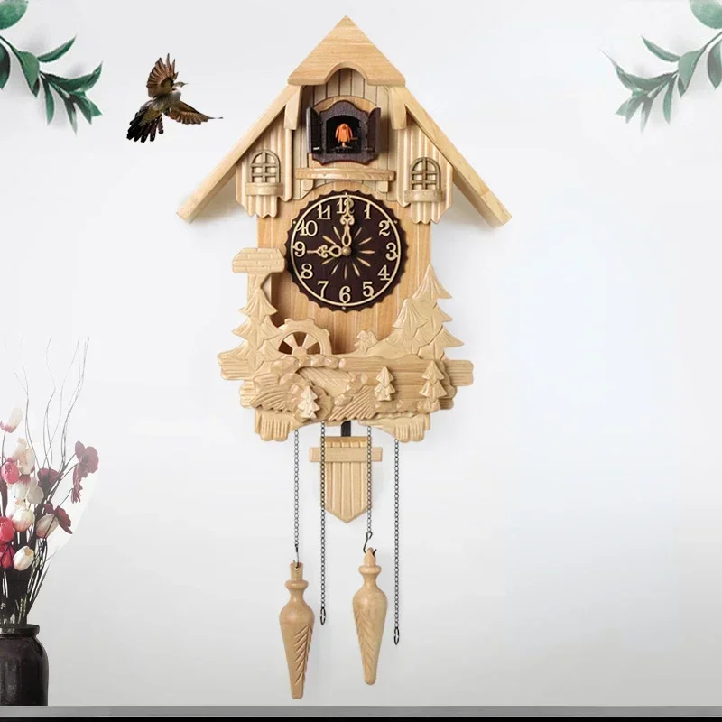 Solid Wood Cuckoo Clock Vintage Luxury Pendulum Wall Clocks Hourly Chiming Music House Decoration Living Room Decoration Gift