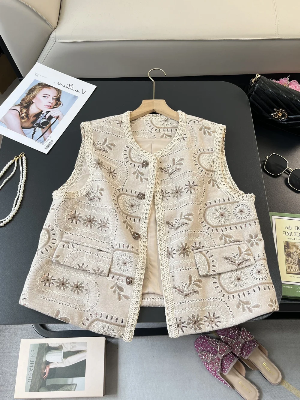 

Женский жилет с вышивкой Ele round Ne, свободного кроя, с объемной вышивкой, в стиле ретро, с подплечниками, для повседневной носки, весна-осень