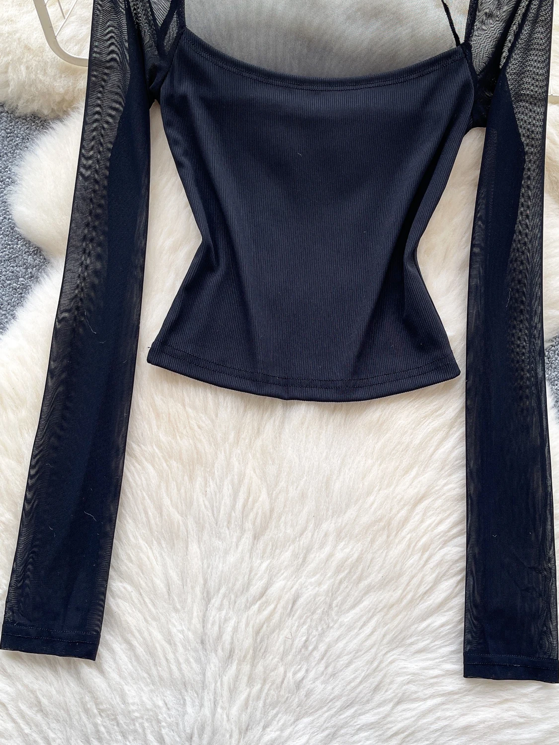 エレガントな長袖メッシュシャツ レディース 夏 スクエアカラー 薄手 美しい ストリートスタイル セクシー レディ セレブトップ ファッショナブル 通勤スタイル