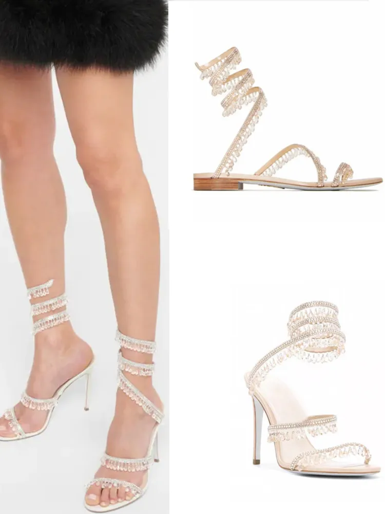 Image of 2026 Neue Damen-Wasserdiamant-Sandalen, modische Quasten-Kristallschuhe, sexy Bankett-Party-Hochzeits-Damensandalen, große flache Sandalen für Damen, Größen 34-44