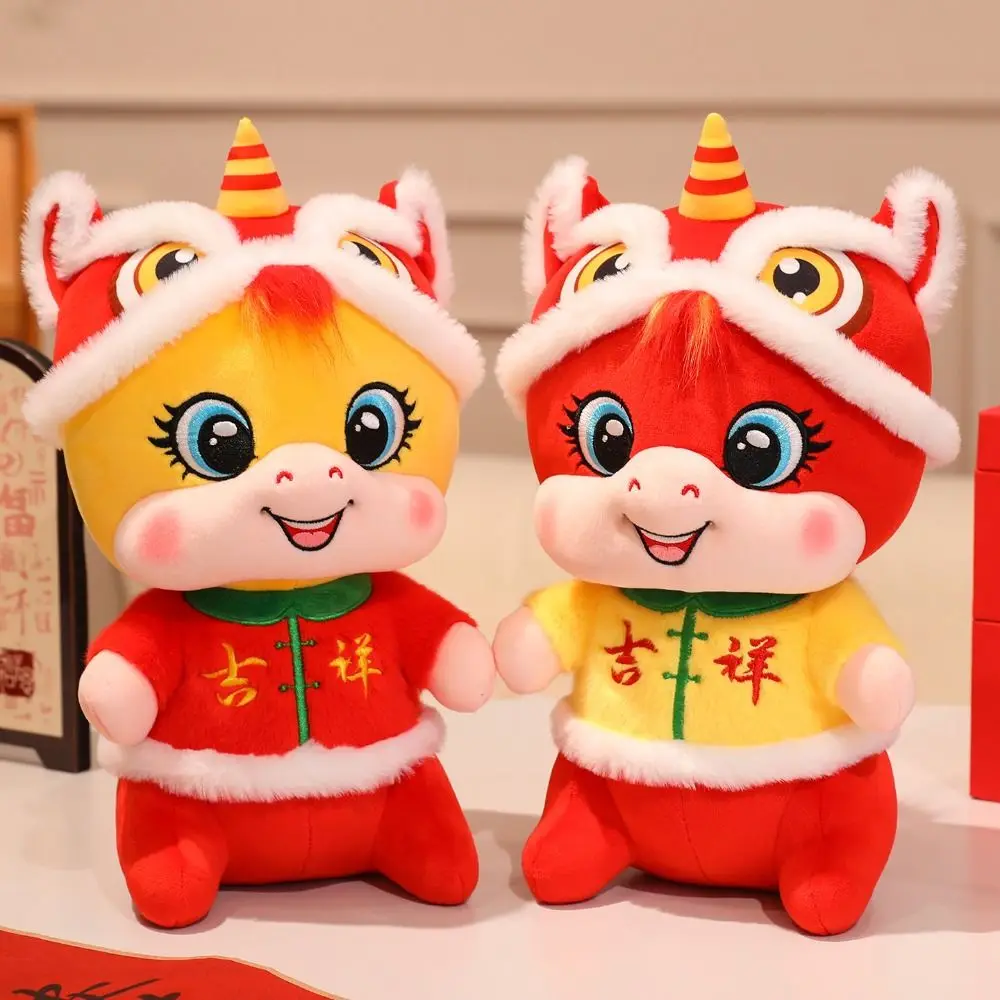 Cheval en peluche rouge de Style chinois drôle avec costume Tang, mascotte du nouvel an, Animal de dessin animé mignon, poney porte-bonheur, décoration de maison