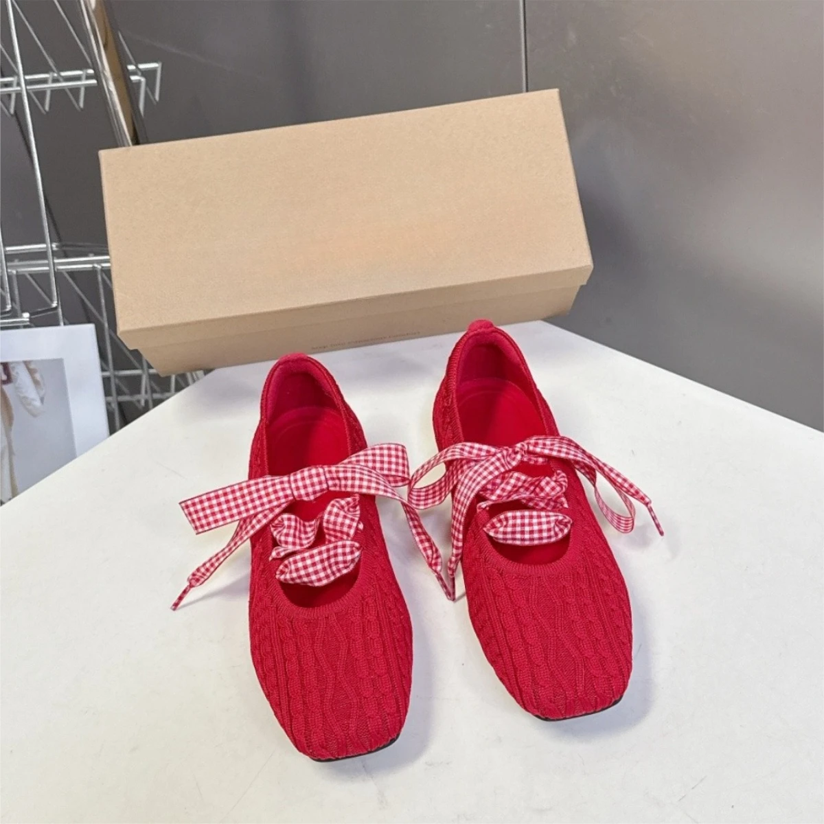 

Women's Mary Jane Shoes Lace-Up Bow Flat Shoes Versatile Commute Retro Flat Granny Shoes Casual Outing Summer Wear Gift for Her