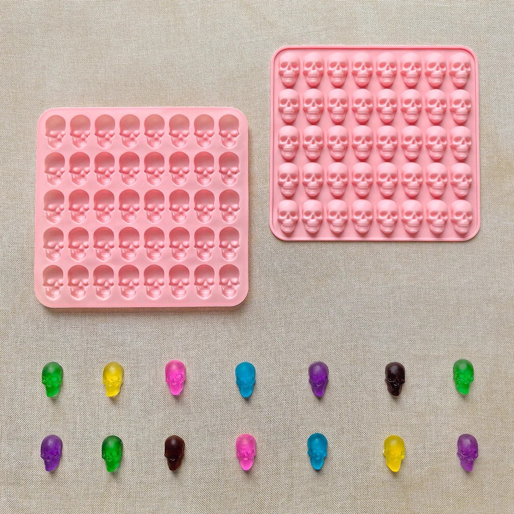 قطعة واحدة من قالب السيليكون للخبز على شكل جمجمة مكون من 40 فتحة، مناسب للشوكولاتة والحلوى والبودنغ والبسكويت وصينية الثلج