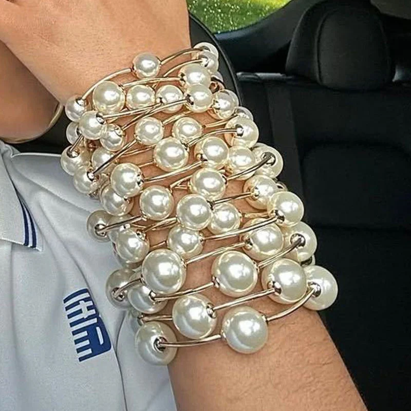 

Elegant 18K Gold Ball Bracelet Women's Fashion Jewelry Pearl Imitation Beaded Bubble Resin Ball Bracelet Stylish Accessory