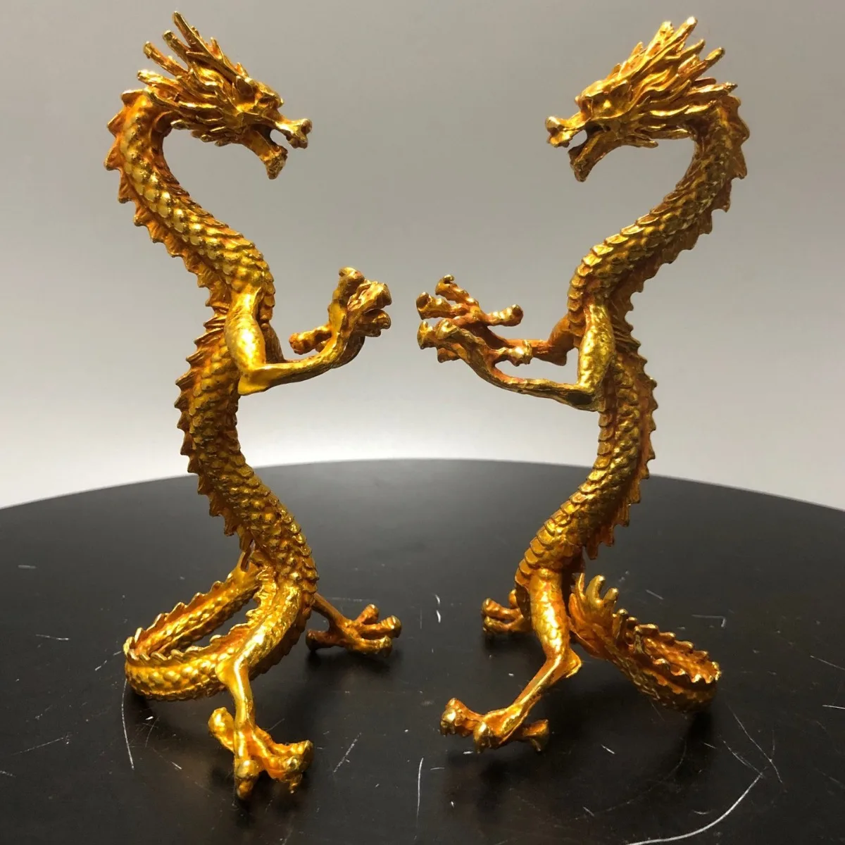 

Pure brass gilt dragon handicraft ornament Lilong home jewelry ornament copper zodiac dragon office