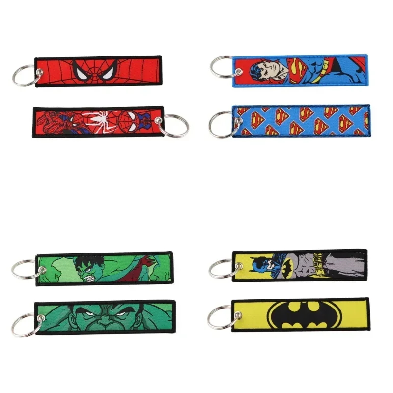 

Брелок с героями фильмов, мультяшный брелок для ключей в стиле аниме, аксессуары, брелки для мотоциклов и автомобилей, бирка для ключей, новые брелоки с вышивкой