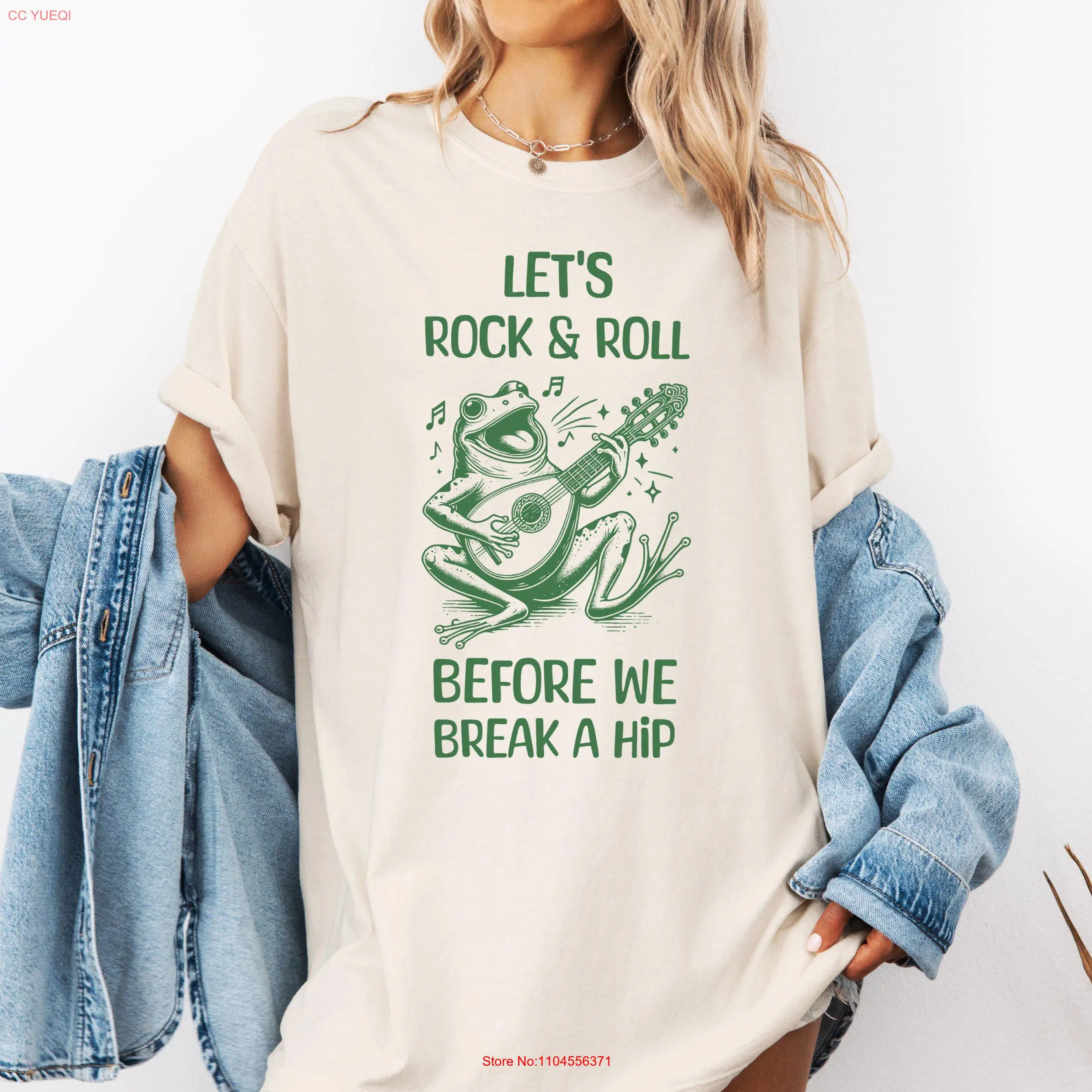 

Забавная футболка с лягушкой Lets Rock and Roll Before We Break a Hip для любителей музыки Винтаж с длинными или короткими рукавами