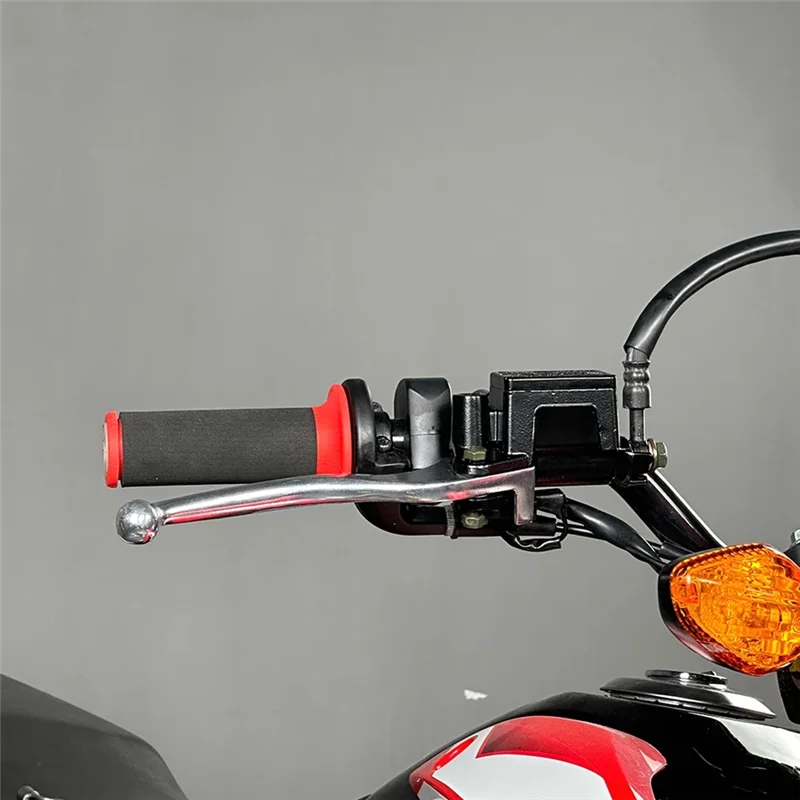 

Brake Master Cylinder Front For HONDA CBR125R CBR150R CBR250R CBR300R CB300F MSX Motorcycle Brake Lever