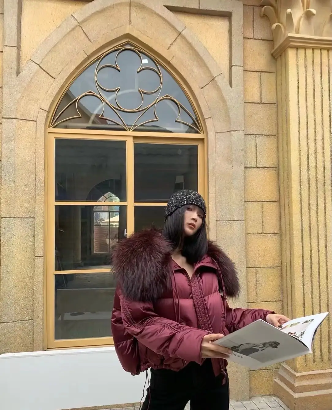 CX 2025 جديد سترة منفوخة الشتاء قصيرة انفصال طوق فو الفراء طوق سترة المرأة سميكة الأبيض بطة أسفل معطف الإناث