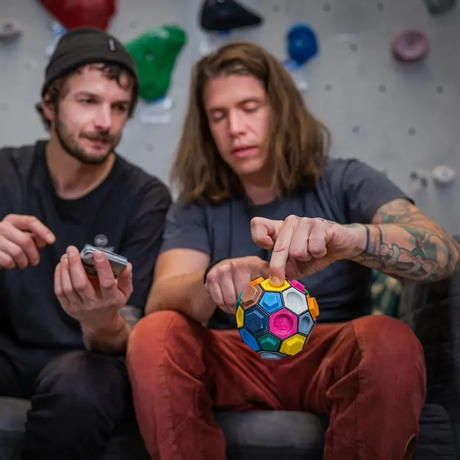 

BALL BOULDERBALL Basic 3D Climbing Ball, World Novelty, Climbing in The Tiniest Space Concentration, Creativity, Dexterity, Puzz