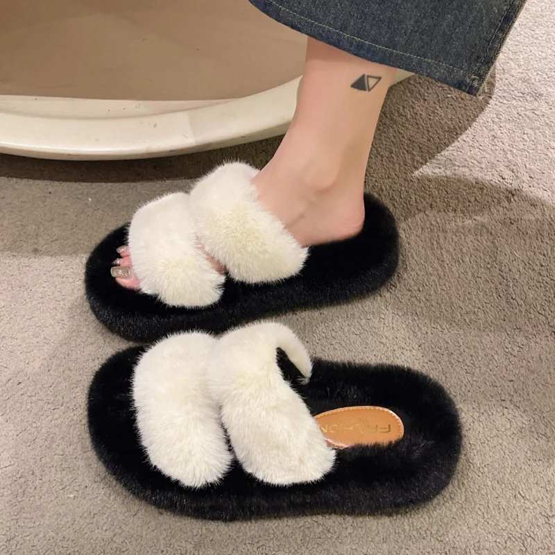 

2025 Fall Winter New Platform Slide Slippers for Women Fashion Faux Fur Cross Band Soft Sole Anti-Slip Outdoor Comfort Shoes