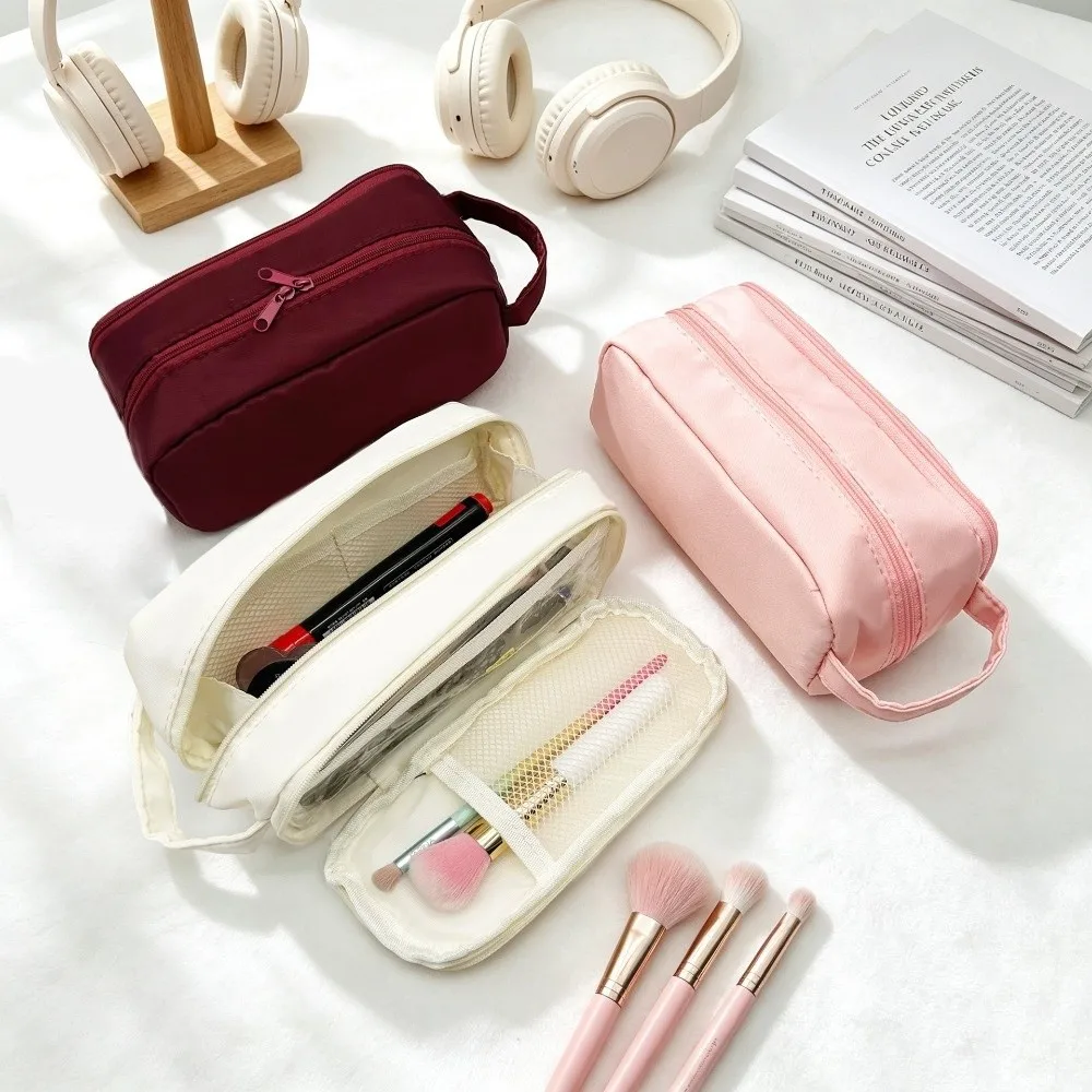 Large Capacity Travel Makeup Bag With Handle Waterproof Cosmetic Organizer Bag Lightweight Makeup Brush Storage Bag Women