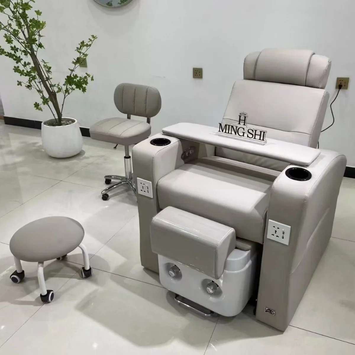 

High Cost Performance and Hot Sale Full Body Pedicure Chair and No Plumbing Spa Massage Foot Sofa