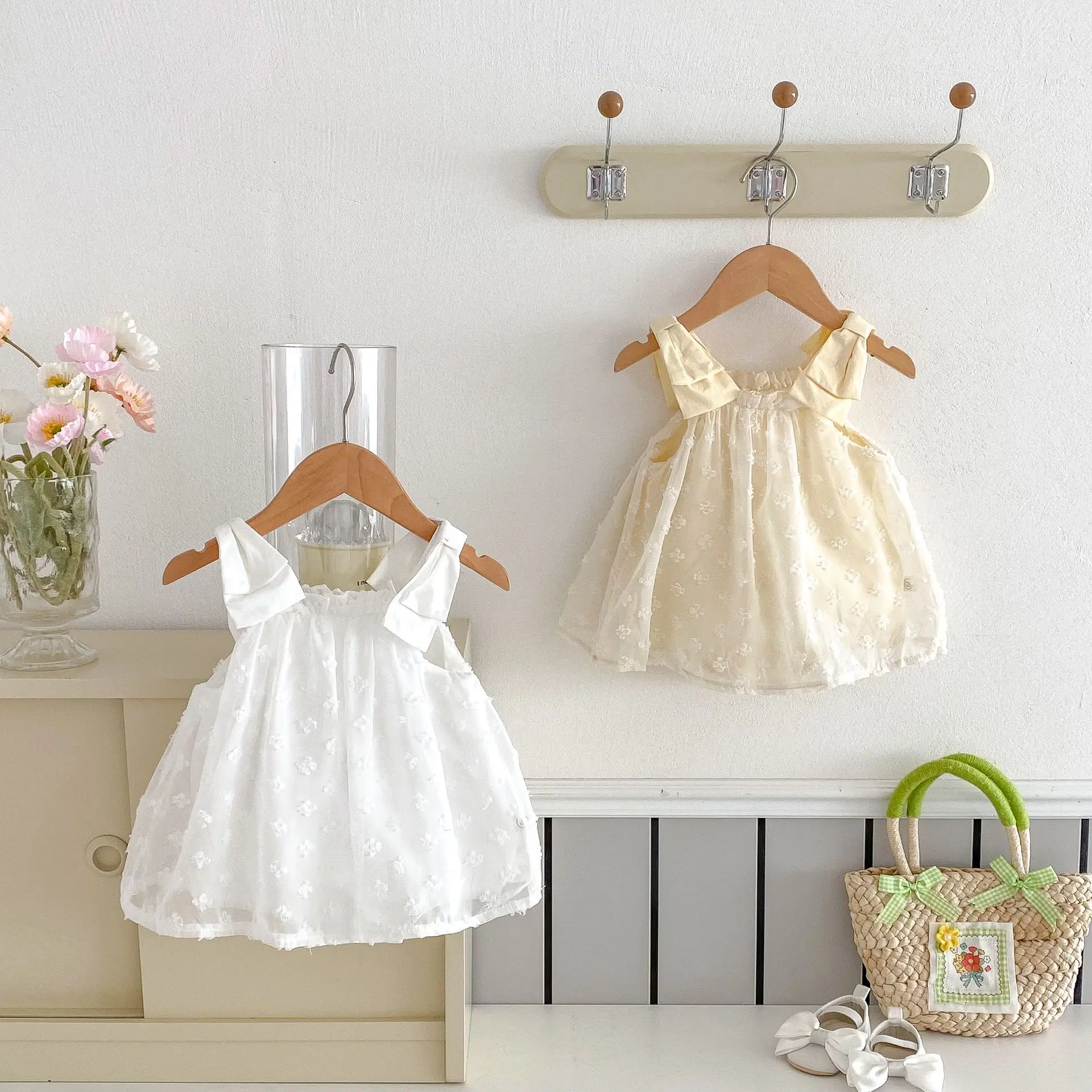 Baby Clothes Summer Cute Sweet Baby Girls Bodysuit Infant Jacquard Mesh Princess Dress Newborn Girls Bow Suspenders One Piece image 2