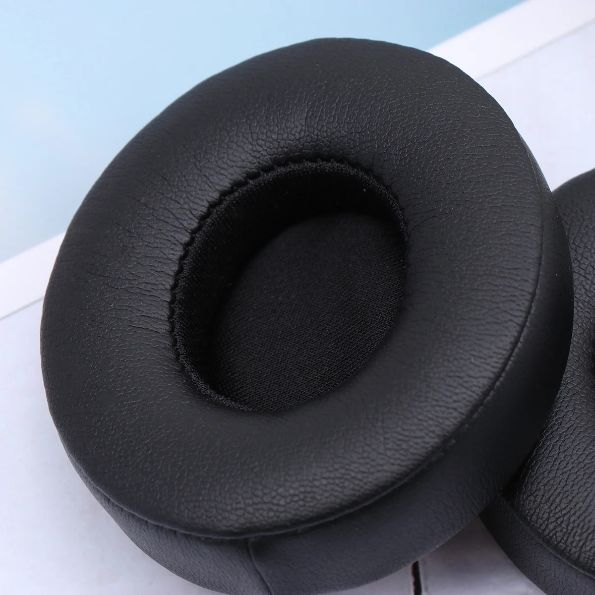 

2Pcs Headphone Earpads Replacement Cushions Premium Sponge Comfy Listening Perfect Gift for Friends and Family