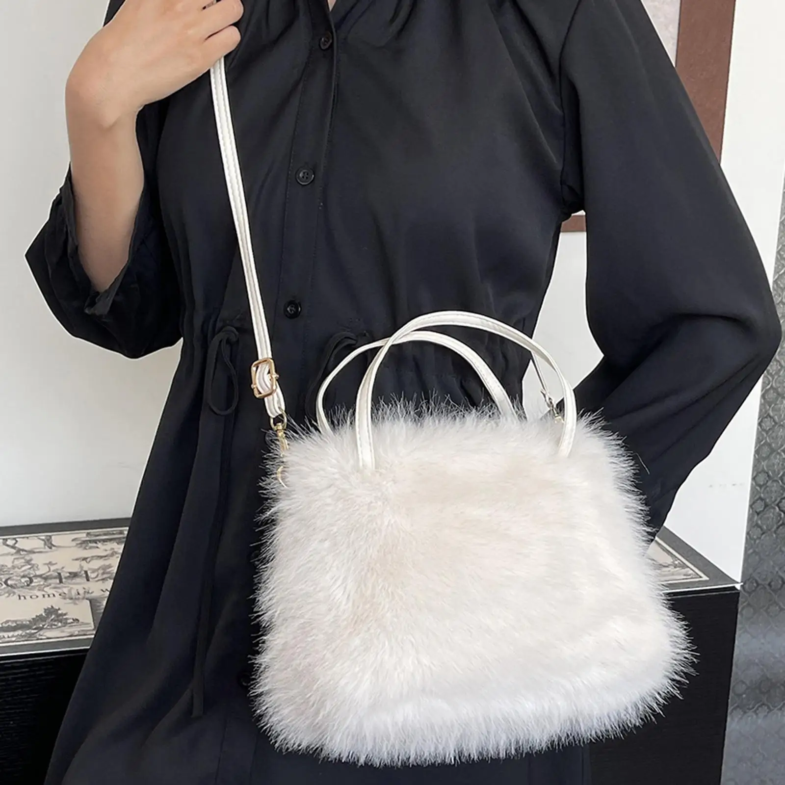 Plush Women Handbag Large Capacity Crossbody Top Handle Purse Clutch for Party Travel Work and Shopping