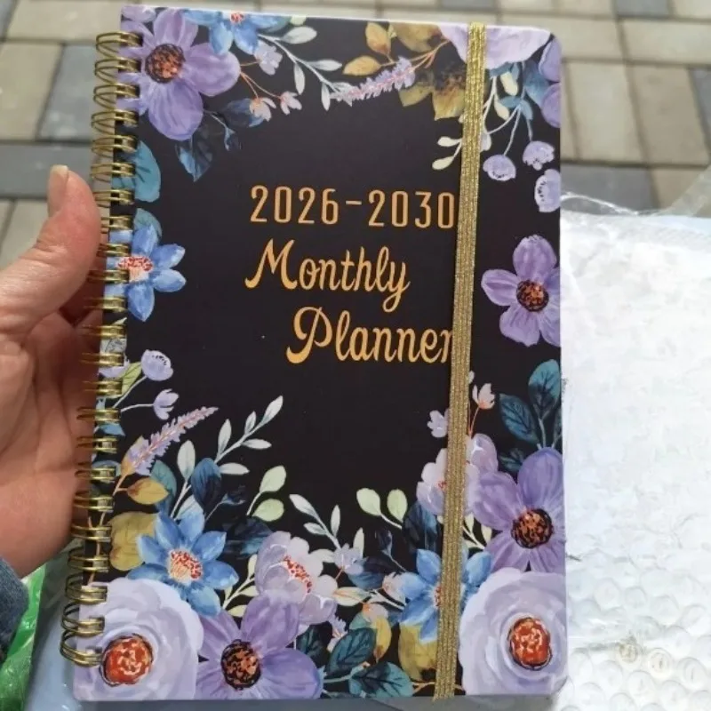 

Ежемесячный планировщик на 3 года (2026-2028), Ежемесячный планировщик/календарь на 2025-2027 годы, Ежемесячный календарь на 36 месяцев, Рождественский подарок ﻿