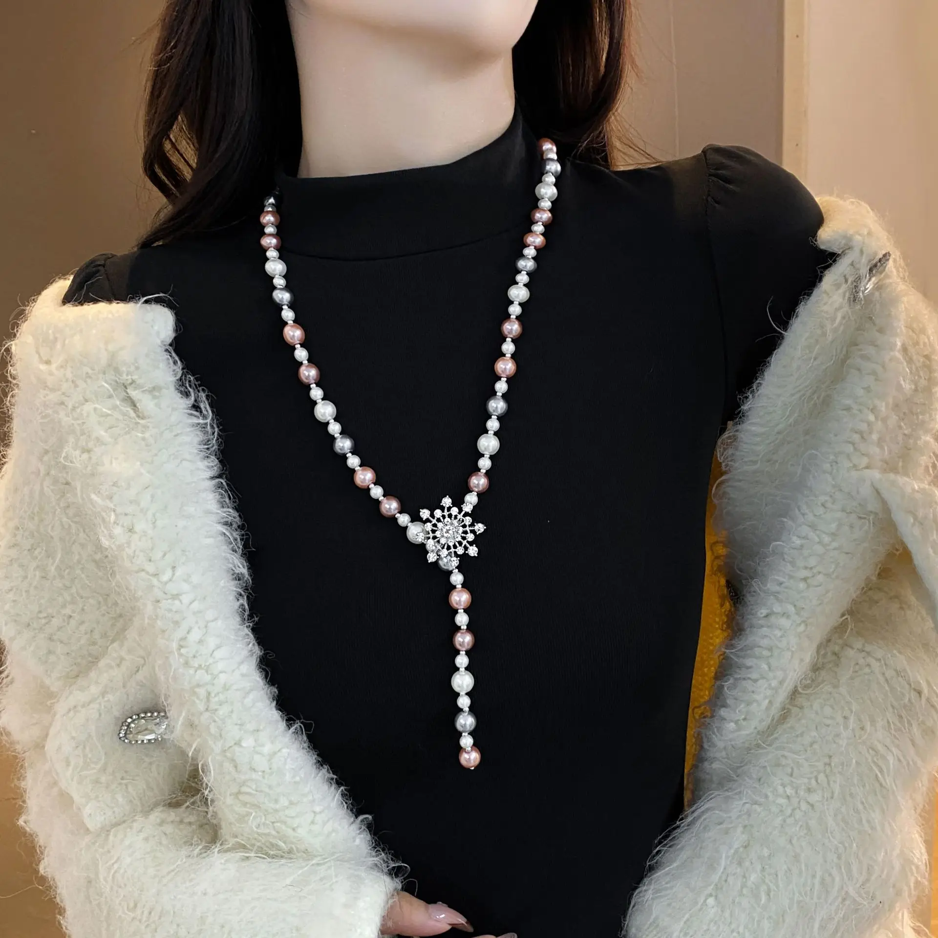 

Crystal Flower Long Necklace For Women 2025 New Color Simulated Pearl Sweater Chain