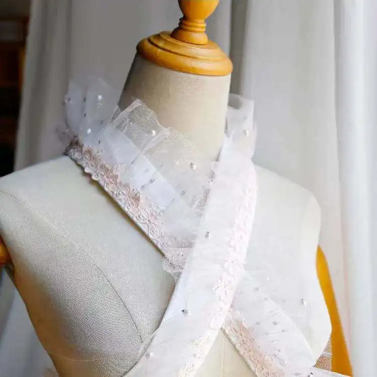 

Японский кимоно-аксессуар: съемный кружевной воротник-ханери с мехом для юката (стиль Эри-шин)