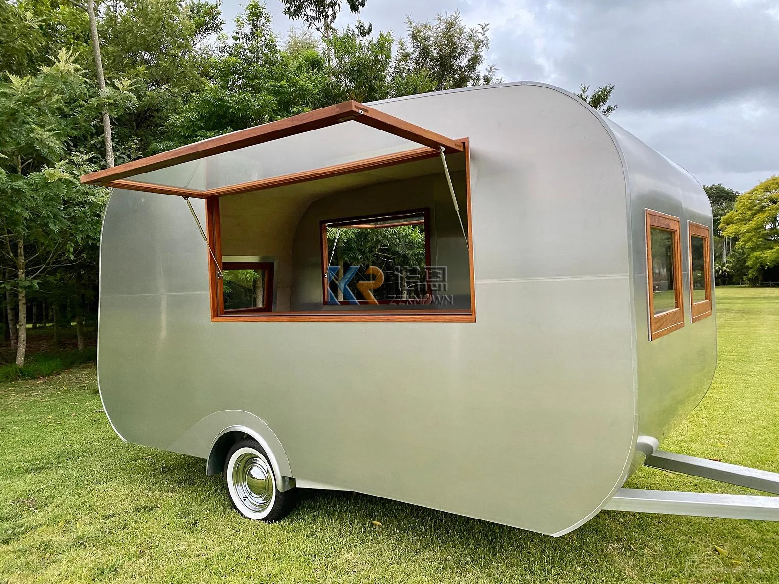 Custom Beach Mobile…