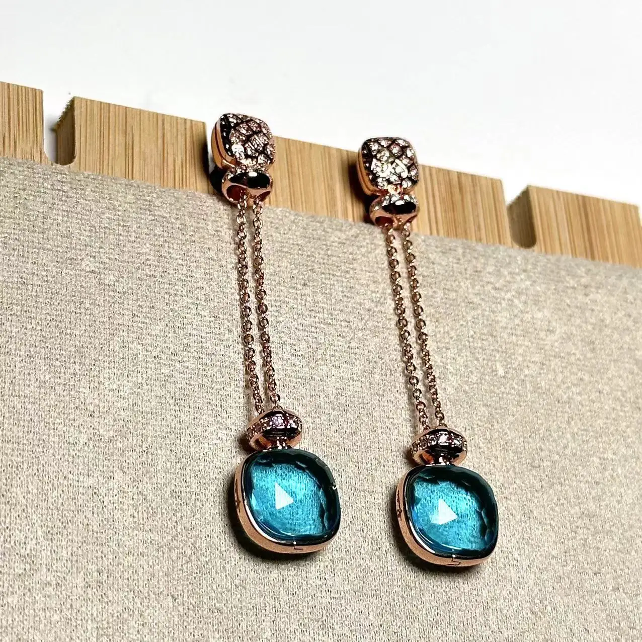 Classic Nudo Earrings Inlay Zircon With Blue Topaz Elegant Candy Crystal Perfume Bottle Earrings Fashion Jewelry for Women