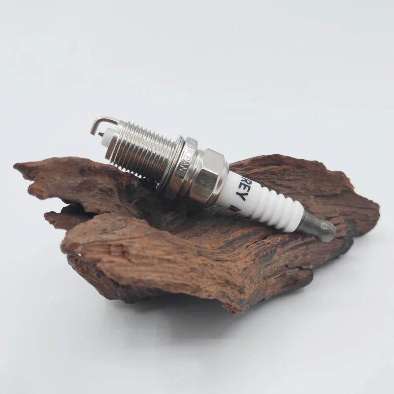 

4/20pcs K16R-U11 3120 Spark Plug Candle For Corolla MR2 Prius Yaris Celica 4Runner Matrix Previa For BKREY16R 31206 K16RU11-3120