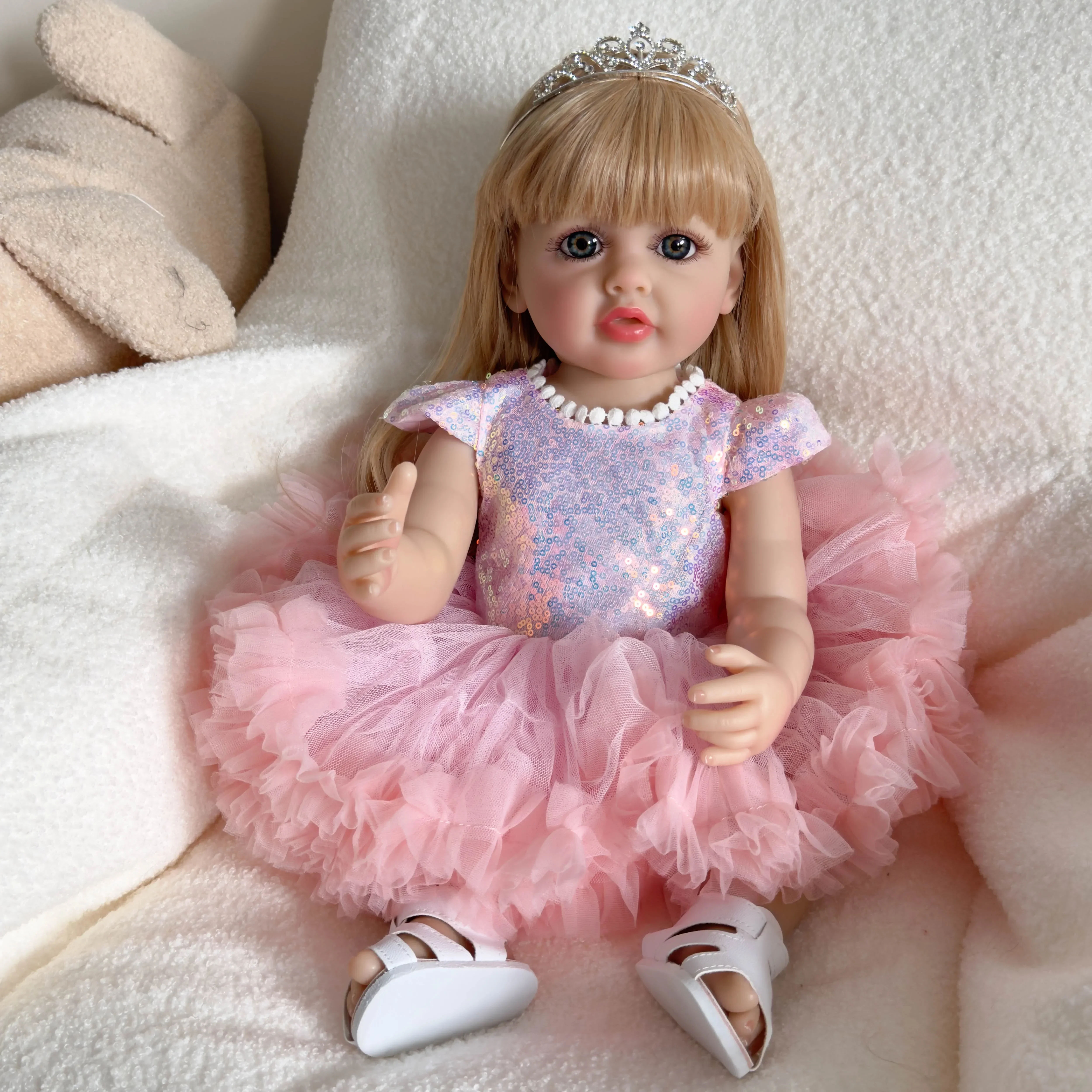 

55CM Betty Full Body Soft Silicone Vinyl Reborn Toddler Girl Pretty Princess Lifelike Baby Doll for festival Gift