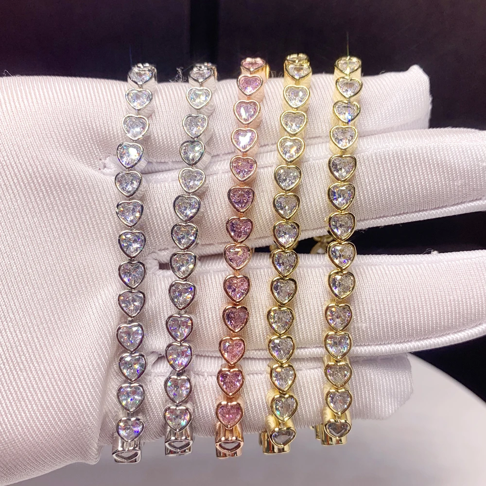 New Iced Out Bling 5A Cubic Zirconia Heart Shape Cz Tennis Chain Bezel Heart Bracelet Valentine's Gift For Girlfriend Lover