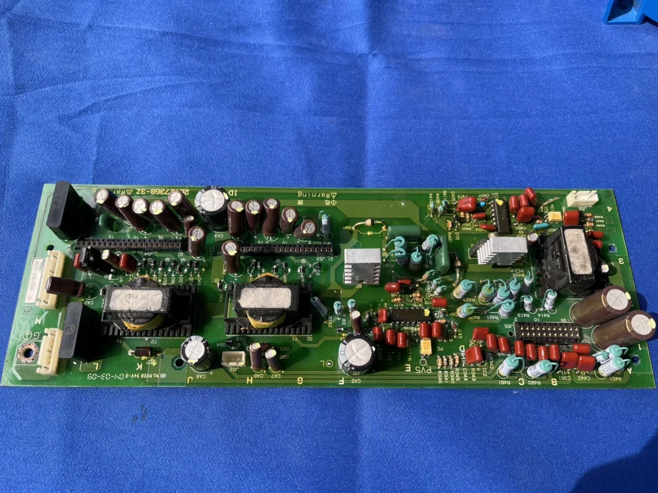 

NSJ3D30-55H Hitachi Frequency Converter SJ300 Power Board 30-55KW 2B027368-3