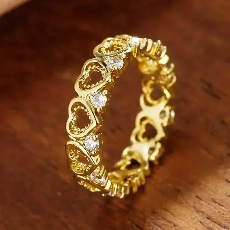 2026 New Original Design Simple Hollow Heart Ring for Women Sweet and Sparkling Zircon Jewelry Daily Wear Jewelry Wholesale