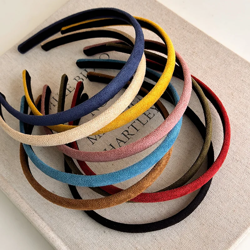 New Women Velvet Headbands Chic Solid Color Thin Hairbands Fit For Various Occasion Elegant Hair Hoops Non-slip Comfy for Ladies