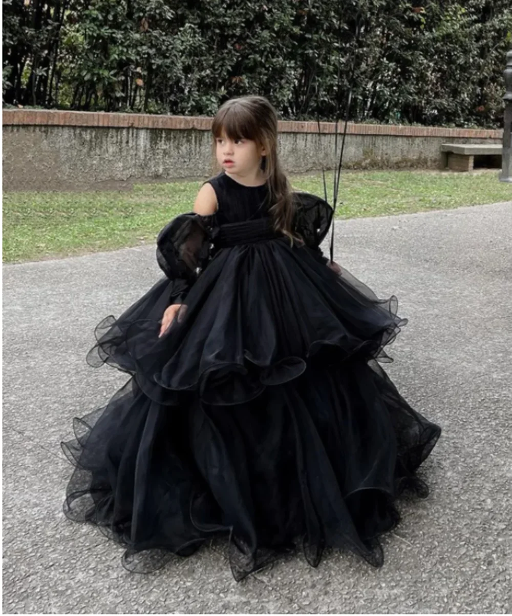 

Tiered Ruffle Wedding Flower Girl Dresses Scoop Neck Puff Sleeve Princess Pageant Dress Floor Length First Communion Party Gown