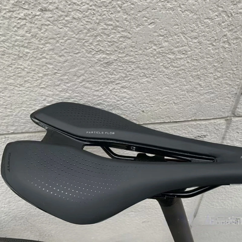 Giant Approach Mountain Highway Bike Saddle Short Nose Seat Bag Hollow Special Comfort