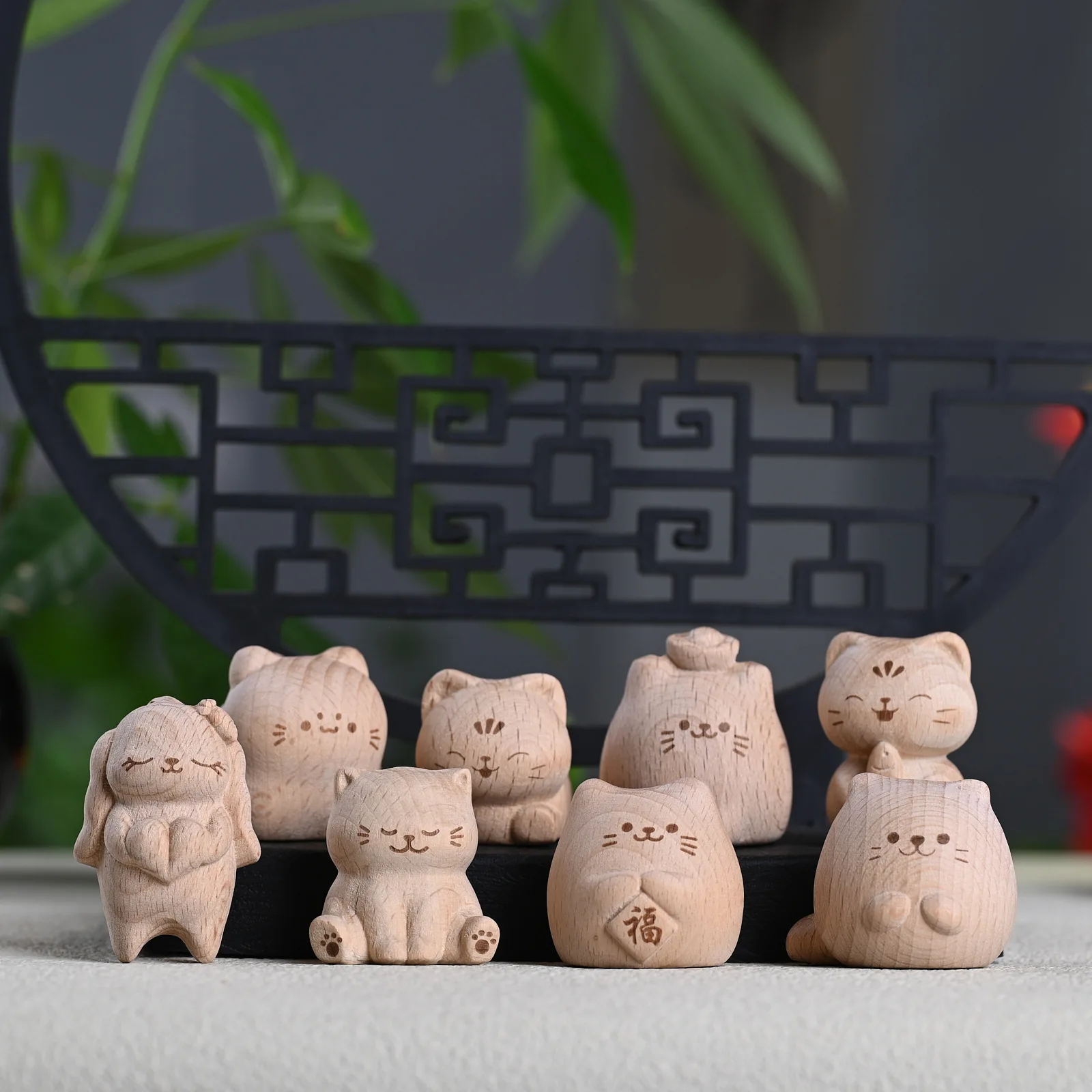 Beech Wood Wobbly Pig Figurine Wenwan Ornament Office Home Entrance Decor New House Desktop Craft Souvenir Gift