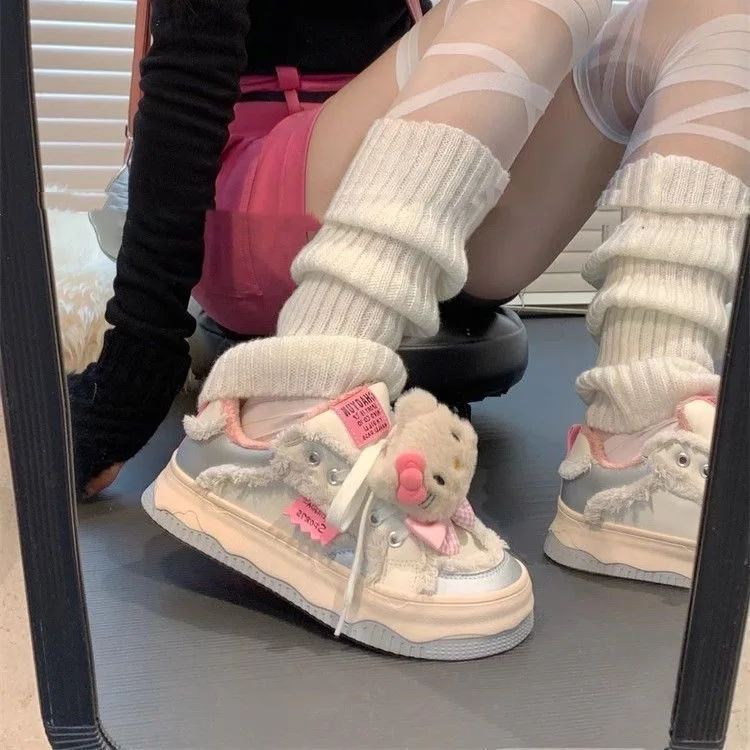 

real pictures Hello Kitty Doll Velvet Women's Cotton Shoes 2025 Winter Thick Bottom Pink Cute Board Shoes Student Casual Shoes