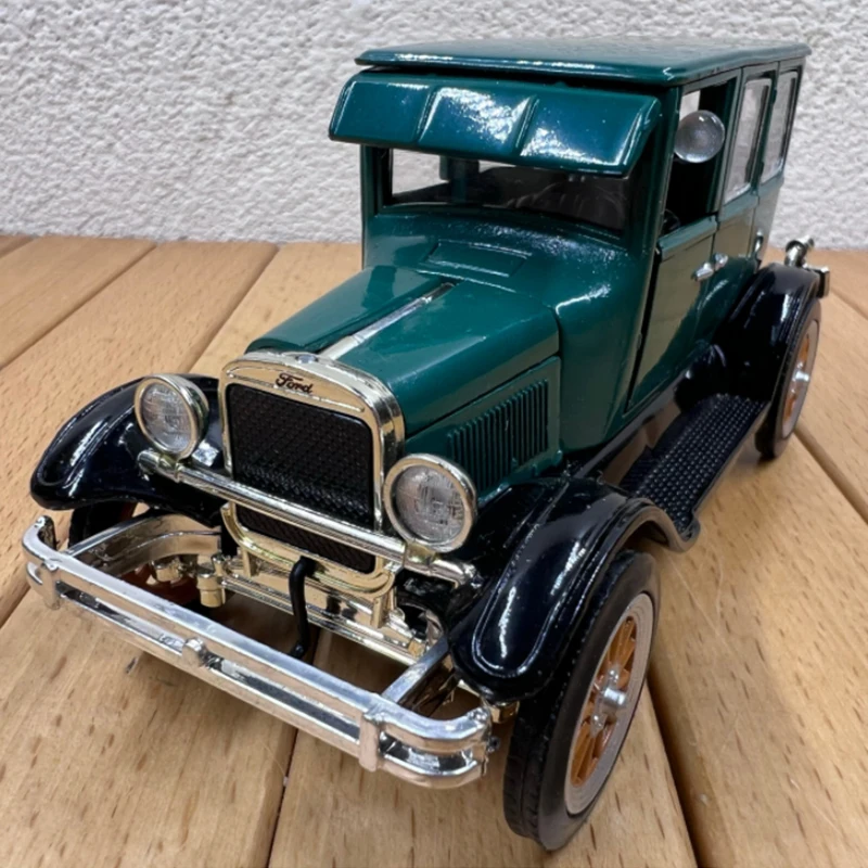 لديك عيوب 1926 نموذج سيارة كلاسيكي عتيق مصنوع من خليط معدني مجموعة كلاسيكية للبالغين عرض ثابت عيوب الطلاء