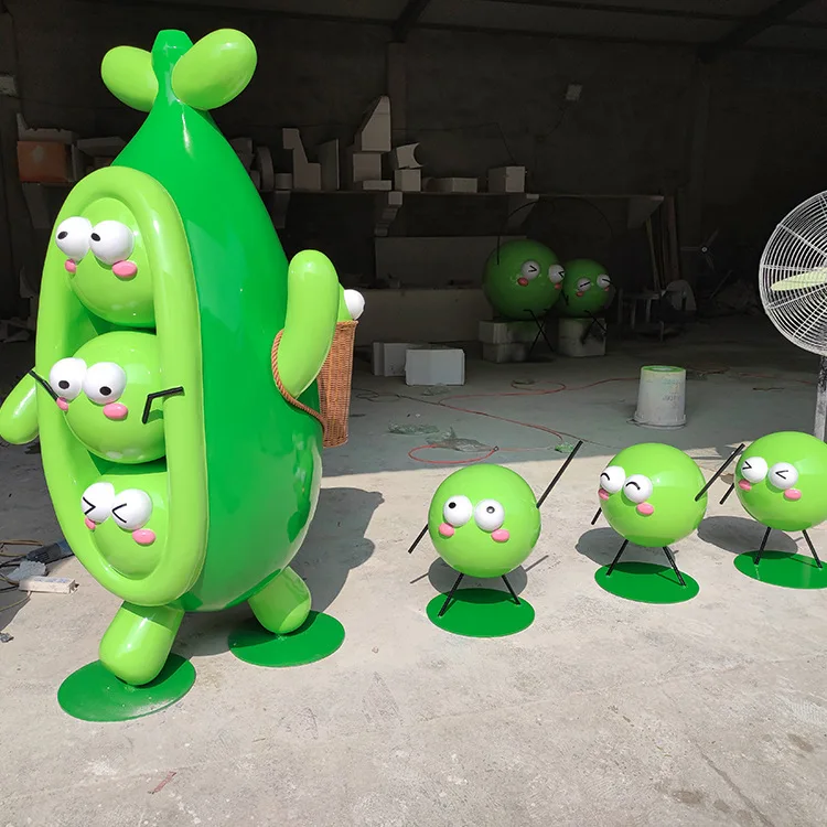 

Large Pea Man Cartoon Sculpture Mall School Park Painted Fiberglass Crafts Floor to Floor Decoration