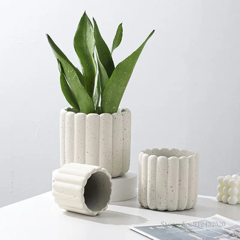 

Creative European style cement flowerpot, minimalist home, living room, countryside, courtyard decoration, off white flowerpot