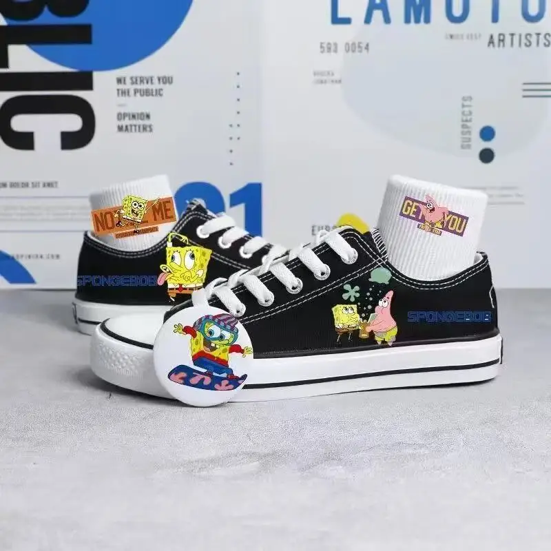 

drop shipping r‌eal pictures 2025 new autumn low top SquarePants cartoon plus size white black women girls board shoes man flats