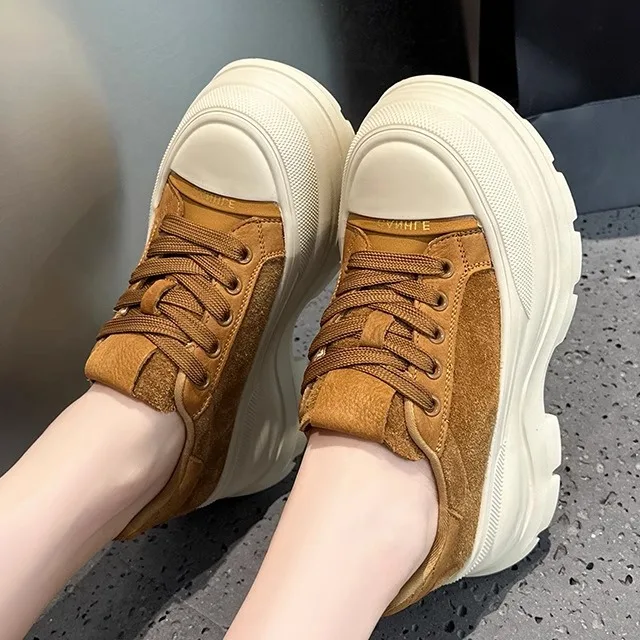 

Trendy Women's Leather Slip-On Shoes High-Quality Top-Layer Leather Fashionable Design Comfortable Cotton Rubber Sole